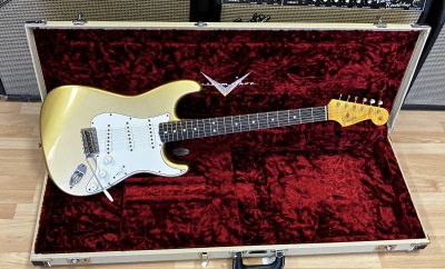 2022 Fender Stratocaster Custom Shop 64 Reissue.