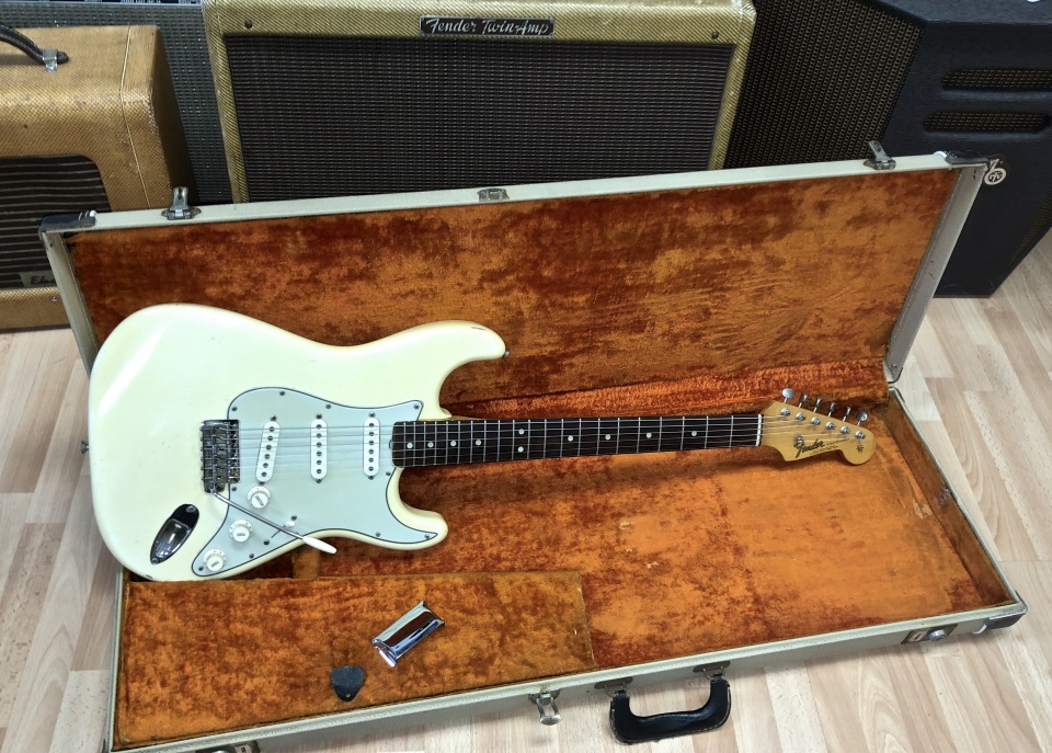 1964 Fender Stratocaster Olympic White