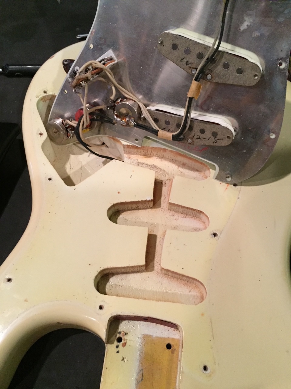 1964 Fender Stratocaster Olympic White