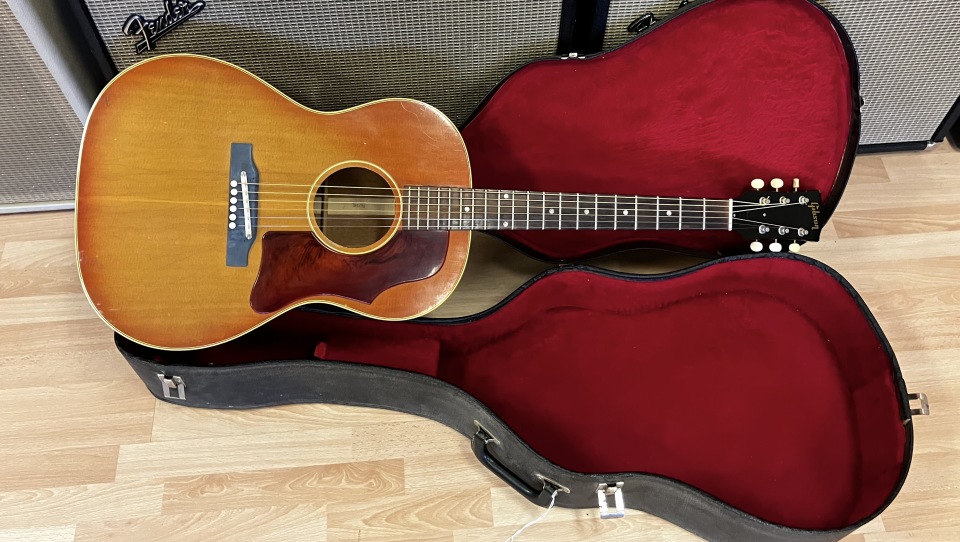 1964 Gibson B-25